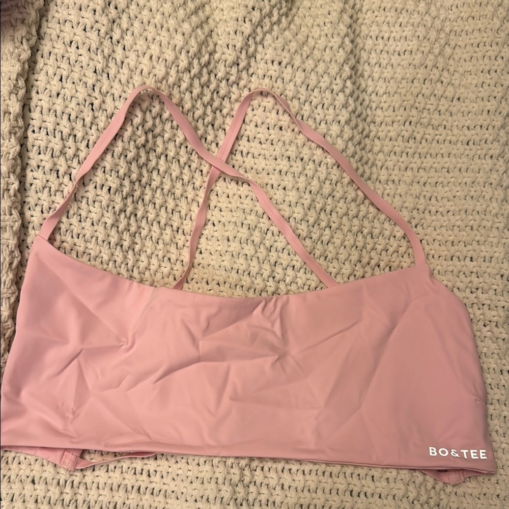 BO & TEE sports bra
